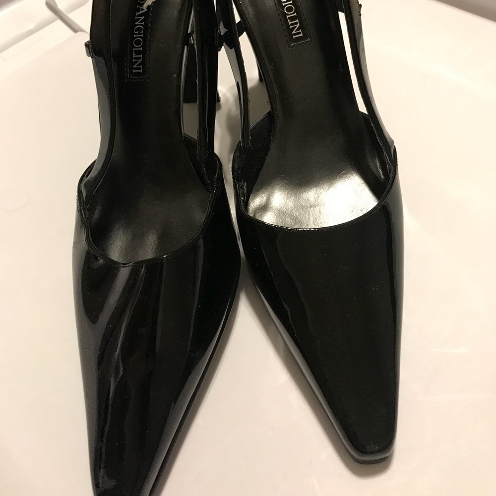 Shoes size 8